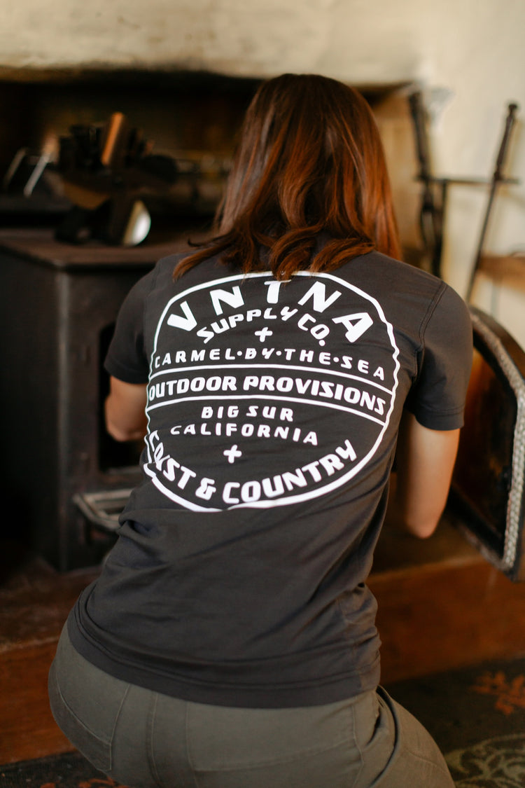 Badge Logo Tee Black