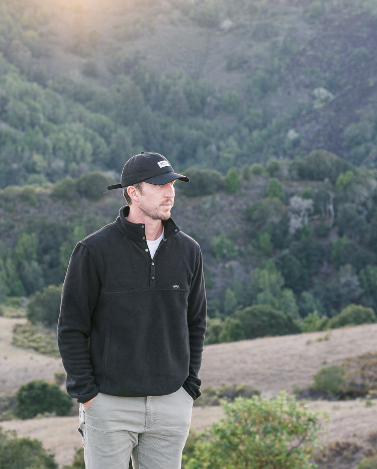 Cobblestone Fleece Pullover Black