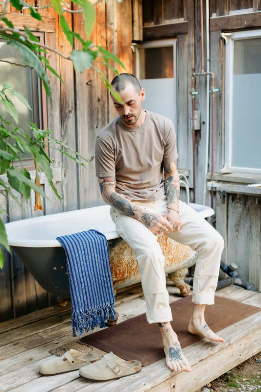 Coast Crewneck Tee - Mushroom