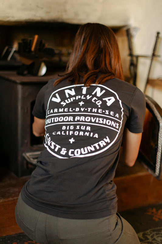 Badge Logo Tee Black